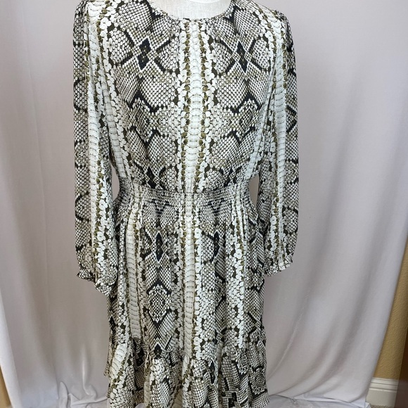 J crew georgette snakeskin cinched waist dress size Medium - Picture 1 of 8